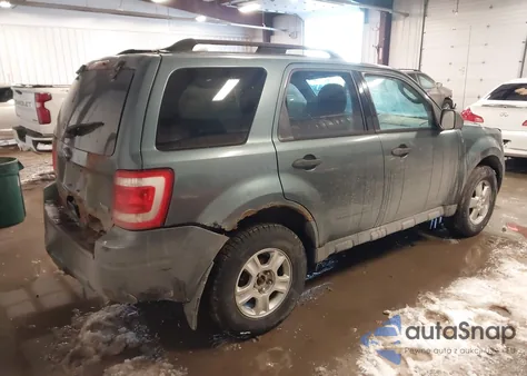 2012 Ford Escape Xlt z USA, uszkodzony, nr VIN 1FMCU9DG6CKA41296